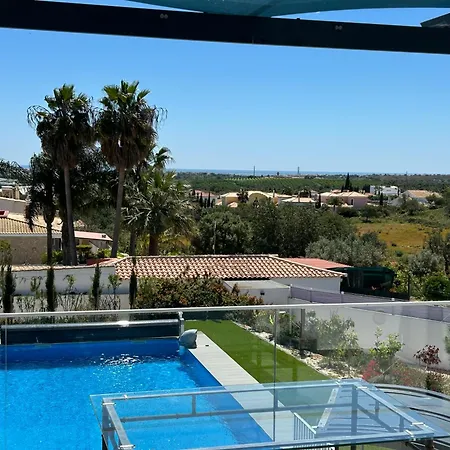 Sun, Moon, Star I Apartament *